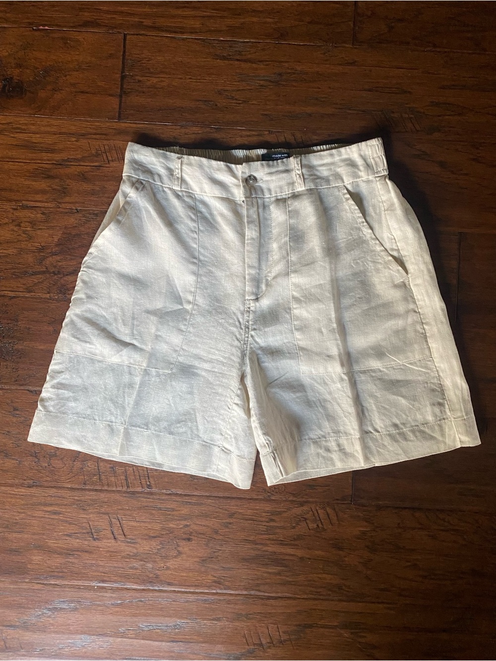 Jones New York Cream High-Rise Linen-Blend Shorts